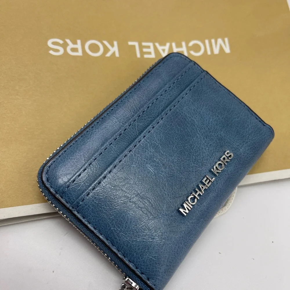 MICHAEL KORS Jet Set Medium Distressed Zip Around Card Case Cornflower NWT